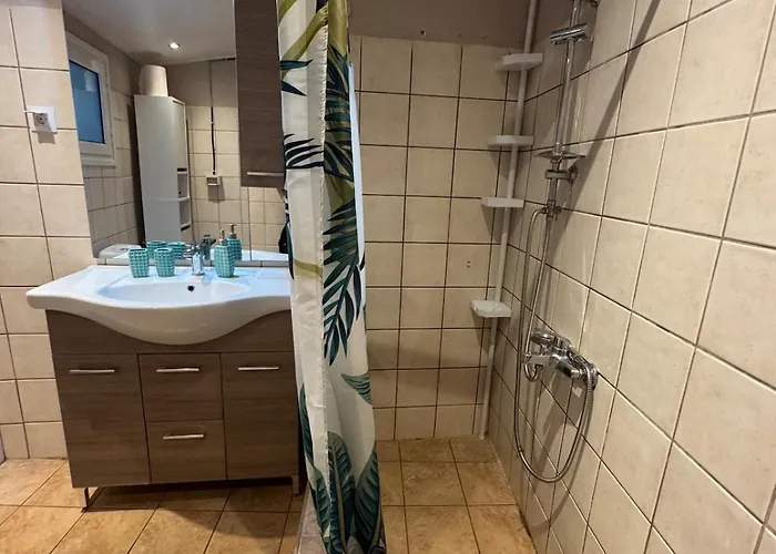 Apartman Fir Tree Agnibay Kéndroma
