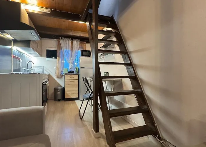 Fir Tree Agnibay شقة *